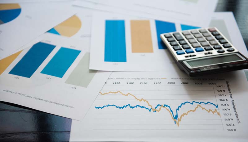 Zahlenbasierte Entscheidungsgrundlage in der gestaltenden Steuerberatung Finanzdiagramme und Taschenrechner – Datenbasis für gestaltende Steuerberatung
