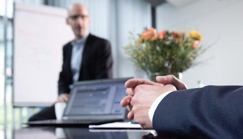 ALTAVIS – Maßgeschneiderte Steuerberatung für Unternehmen und Privatpersonen Individuelle Steuerberatung für Unternehmen und Privatpersonen – ALTAVIS im Gespräch mit Mandanten
